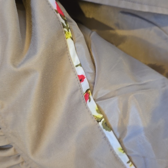 Betsey Johnson Unique Tan/Taupe Ruffle Accent Trench Coat - Picture 4 of 11